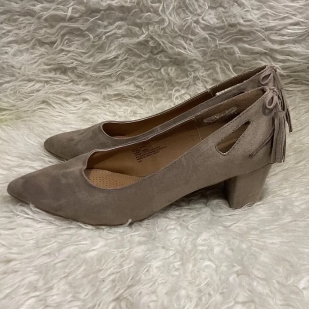 6-10 Comfortview shoes tan bow tassel Jobee 11 pumps